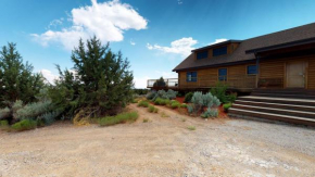 Wrap Around Deck, Mustang Mesa Cabin